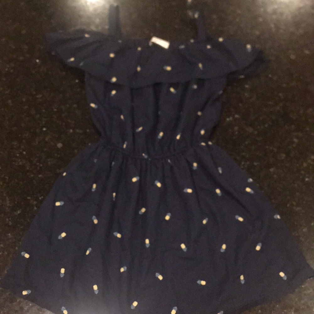 Girls 13/14 “off the shoulder” dress